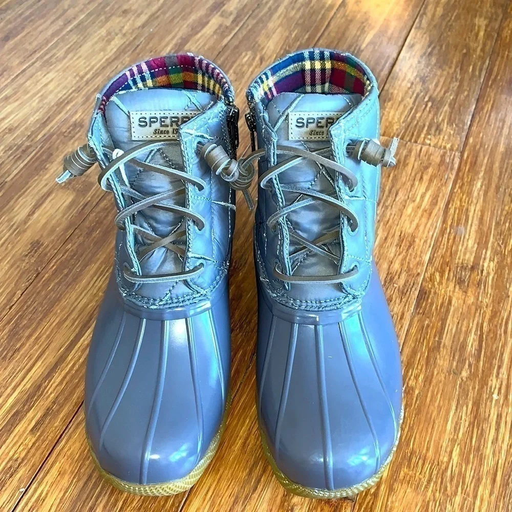 Stylish Saltwater Quilted Boot